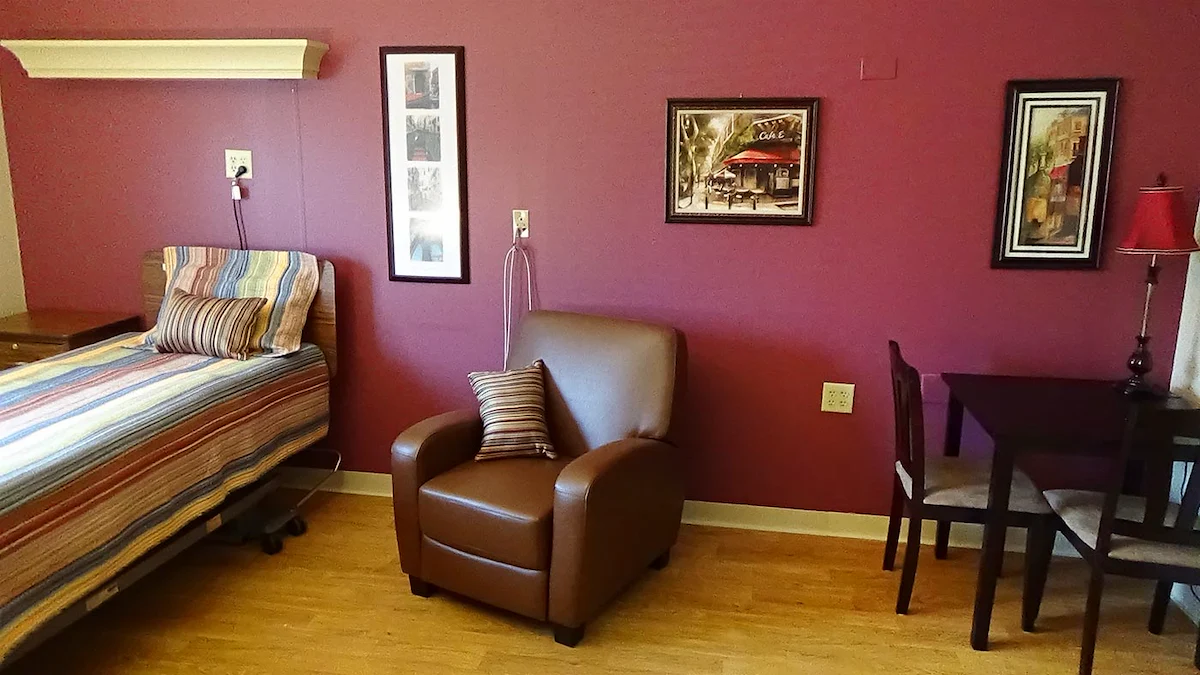 Photo 2