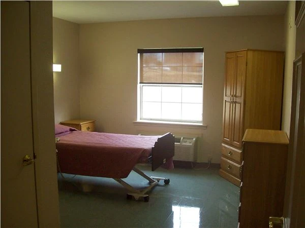 Photo 3