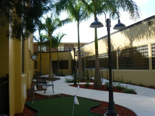 Photo 3