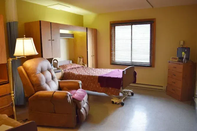 Photo 3