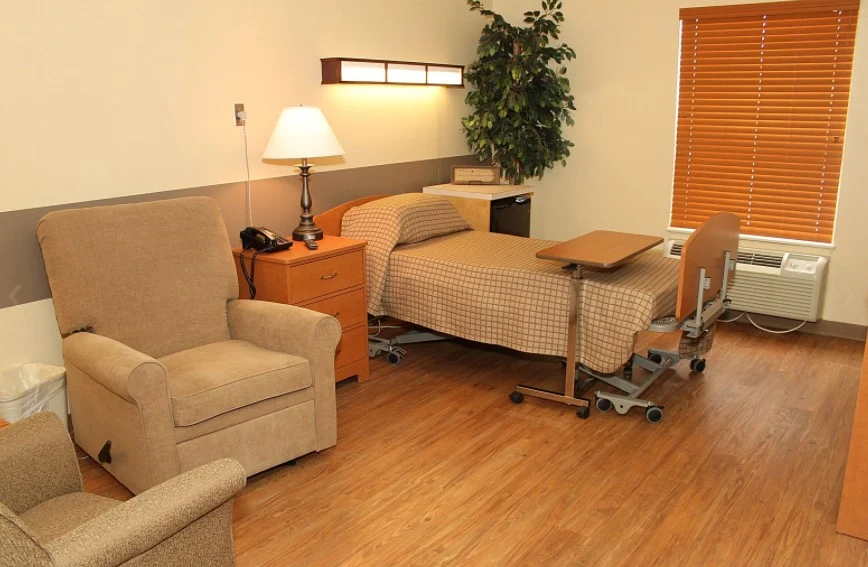 Photo 3